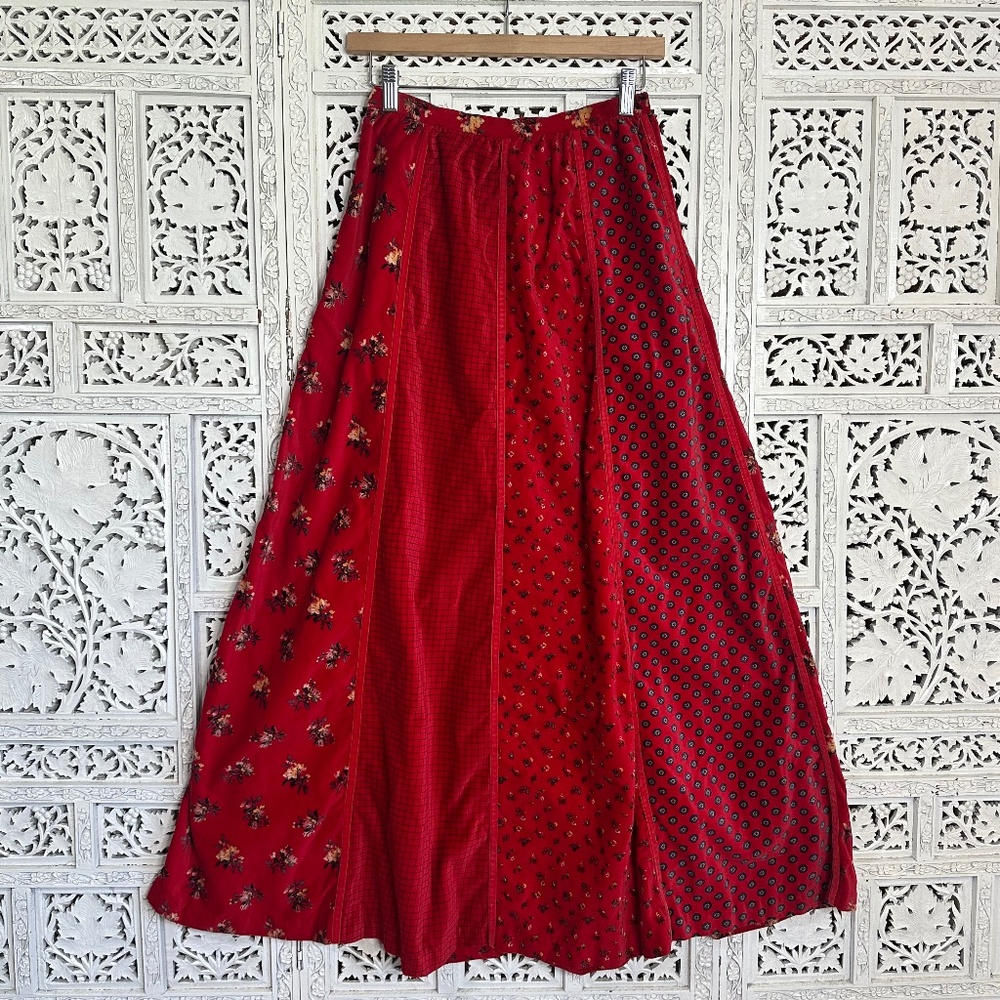 Vintage Century Boston Red Holiday Floral‎ Patchwork Velour Maxi Skirt Sz XS